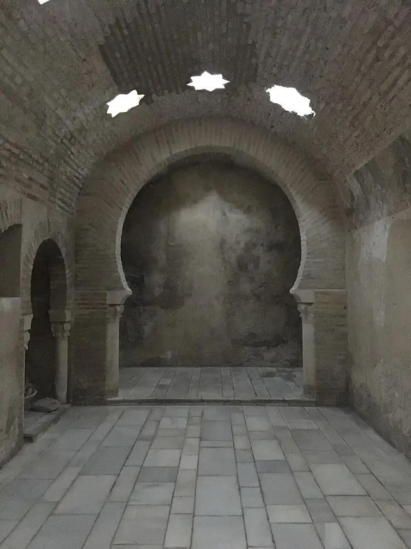 Baños árabes de Villardompardo